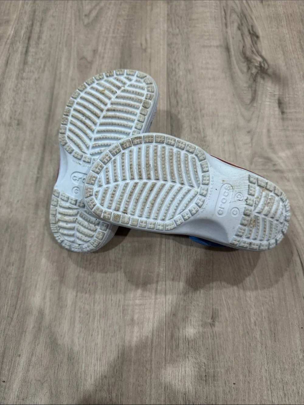 CROCS Kids White Clogs with Blue Strap and Red Star Charms